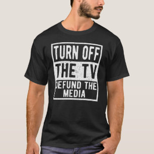 Schalten Sie das Fernsehgerät für die Medien- un T-Shirt
