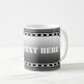 SCHALTFLÄCHE BANNER Schwarz Graustufen + Ihr Text Kaffeetasse (VorderseiteRechts)