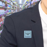 Schaltfläche "Firmenname und Logo" Button<br><div class="desc">Square-Taste, die Sie anpassen können, um Ihren Firmennamen und Ihr Logo. Sie können diesen Knopf als einheitliches Zubehör Ihrer Mitarbeiter verwenden. Sie können es auch als Verpackungszubehör verwenden. Sie können es auch in Ihr Marketing aufnehmen, um Ihr Unternehmen zu werben oder Ihren Namen für Ihre Kunden zu fördern. Schaltfläche, die...</div>