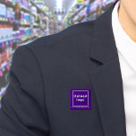 Schaltfläche "Geschäftsname" und "Lila Logo" Button<br><div class="desc">Square-Taste, die Sie anpassen können, um Ihren Firmennamen und Ihr Logo. Sie können diesen Knopf als einheitliches Zubehör Ihrer Mitarbeiter verwenden. Sie können es auch als Verpackungszubehör verwenden. Sie können es auch in Ihr Marketing aufnehmen, um Ihr Unternehmen zu werben oder Ihren Namen für Ihre Kunden zu fördern. Schaltfläche, die...</div>