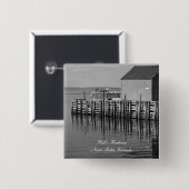Schaltfläche Hall's Harbour Wharf (B&W) Button (Vorne & Hinten)