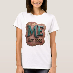 Scharfes Gold ME EST 1992 modernes Design T-Shirt