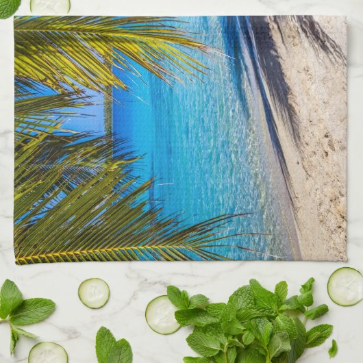 Schatten am Strand Geschirrtuch (Gefaltet)