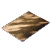 Schatten auf braunem Teppichboden Notizblock (Linke Seite)