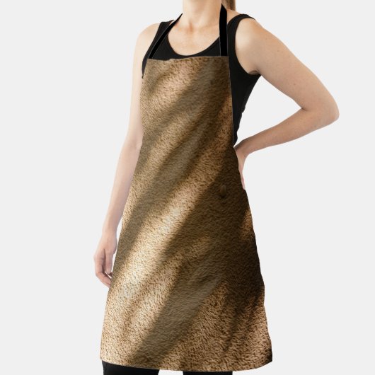 Schatten auf braunem Teppichboden Schürze (InSitu)