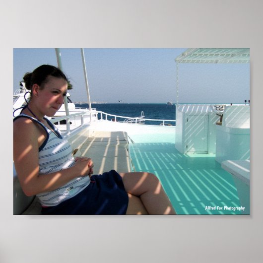 Schatten auf dem Sonnendeck Poster (Vorne)