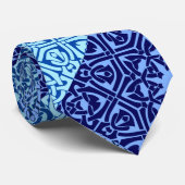 Schatten der blauen Nackenschwelle Krawatte (Gerollt)