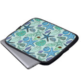 Schatten der blauen Seashells und des Laptopschutzhülle (Vorne Knopf)