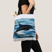 Schatten des Meeres: Der schwarze Delfin Tasche (Von Nahem)