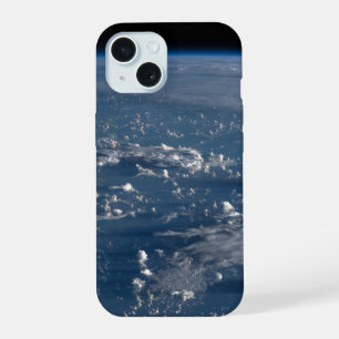 Schatten von Wolken über dem philippinischen Meer iPhone 15 Hülle