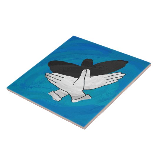 Schattenadler auf blau fliese (Seite)