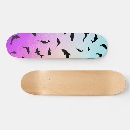 Schattenhai-Wal in Gradientengalaxie Skateboard (Horizontal)