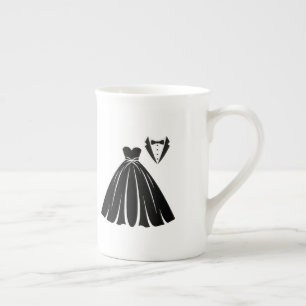 Schattenriss des Hochzeitskleides und Smoking Porzellantasse