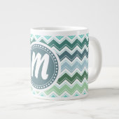 Schattierungen grüner, eleganter Zickzack Muster Jumbo-Tasse (Vorderseite Rechts)