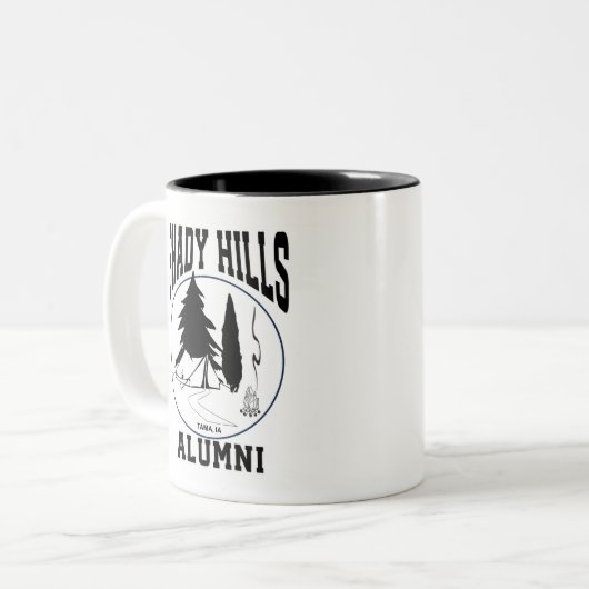Schattige Hügel Alumni 15 oz. Tasse (Vorderseite Links)