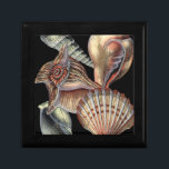Schätze des Meeres Geschenkbox<br><div class="desc">Dieser Kunstdruck zeigt die schönsten Dinge in der Natur des Ozeans. Auf diesem Bild finden Sie alle Arten von Meereslebewesen, darunter eine Conch Seashell, Sand Dollars und Riffe, die tief im Meer vergraben sind. Diese Kunstsammlung ist ein Muss für Ihre nächsten Zazzle-Produkte.</div>