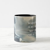 Schätze des Tao Te Ching 2017 Zweifarbige Tasse (Mittel)