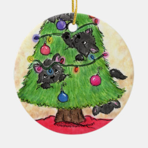 Schau dir die Paws-Katzen im Weihnachtsbaum an Keramikornament