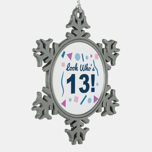 Schau, wer ist 13 schneeflocken Zinn-Ornament (Links)
