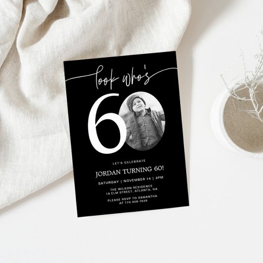 Schau, wer ist 60 | Black 60. Birthday Invite Einladung