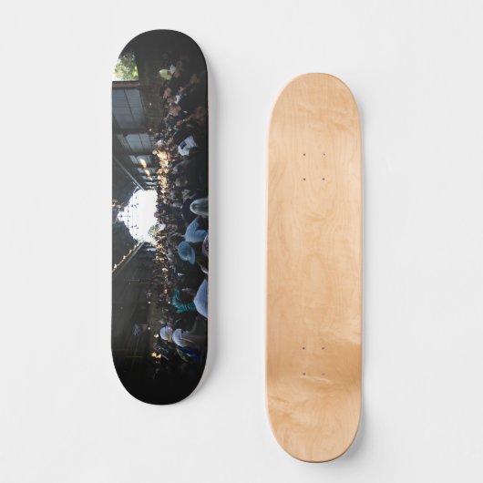 Schauen Sie hier Trash Talk Skateboard (Vorderseite)