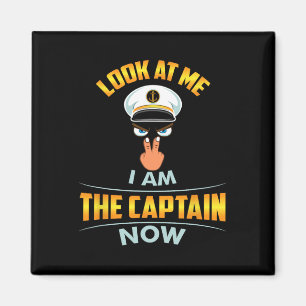 Schauen Sie mich an, ich bin der Kapitän jetzt Cap Magnet