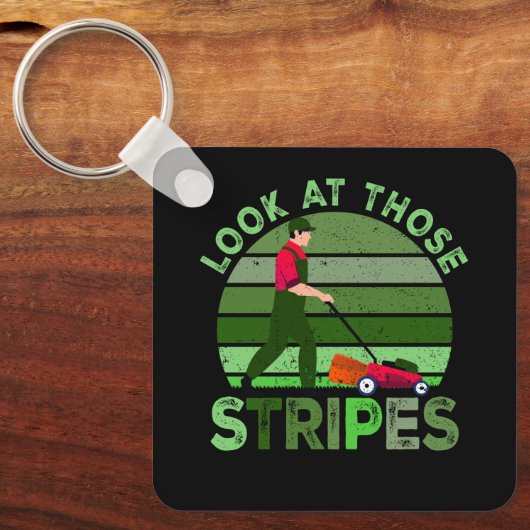Schauen Sie sich diese Streifen Rasenmäher Vater R Schlüsselanhänger (Vorderseite)
