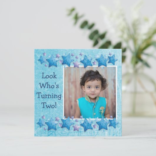 Schauen Sie, wer 2 wird, erste Einladung zum Gebur (Stehend Vorderseite)