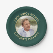 Schauen Sie, wer das Foto für das grüne Party für Pappteller (Vorderseite)