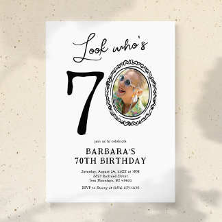 Schauen Sie, wer ist 70 Foto Erwachsene Geburtstag Einladung