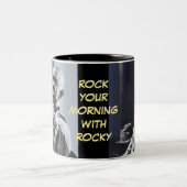 Schaukeln Sie Ihren Morgen mit felsigem Zweifarbige Tasse (Mittel)