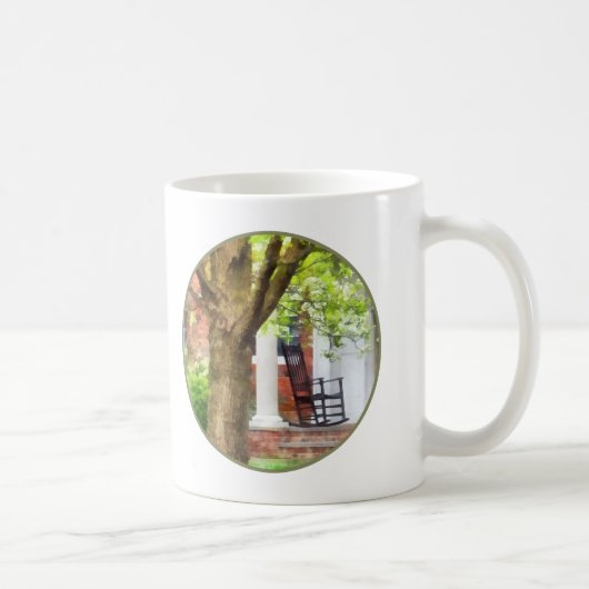 Schaukelstuhl auf der Veranda Kaffeetasse (Rechts)
