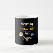 Schauspieler mit Theaterkaffee Kaffeetasse (Mittel)