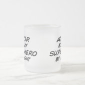 Schauspieler-Superheld bis zum Nacht Mattglastasse (Mittel)