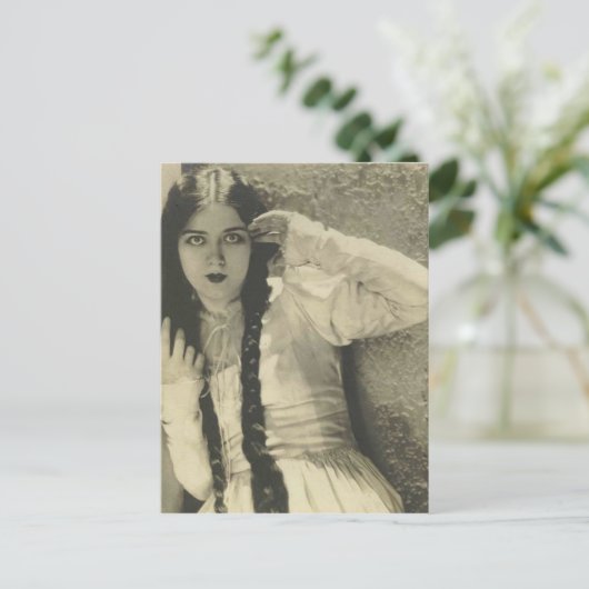 Schauspielerin Postkarte (Stehend Vorderseite)