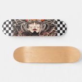 Schecktes Retro-Cooles Mädchen Skateboard (Horizontal)