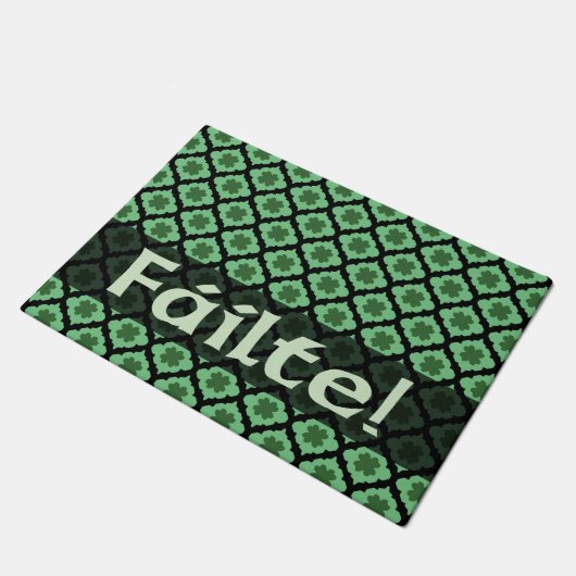 Scheitern! Willkommen! Irish Door Mat Green Lucky Fußmatte (Schrägansicht)