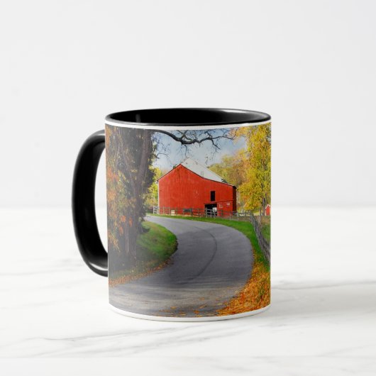 Scheune im Fall Tasse (Vorderseite Links)