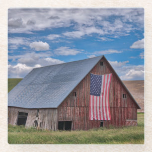 Scheune mit amerikanischer Flagge   Colfax, Glasuntersetzer