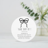 schick-grinsend, Minimalistisch Schwarz-Weiß-Elgan Einladung (Stehend Vorderseite)