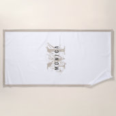 Schick Rustikal Modern Beige Monogramm Strandtuch (Vorderseite)