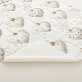 Schicke Creme-Grau-Herzen-Ornamente Sherpadecke (3/4)