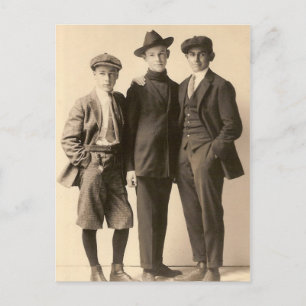 Schicke Jungen Postkarte