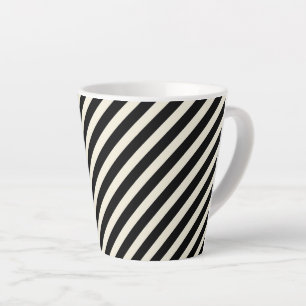Schicke monochrome Schwarz-Weiß-Diagonalstreifen Milchtasse