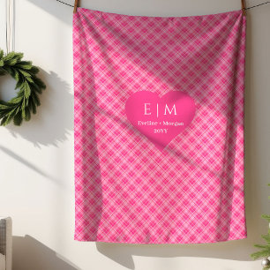 Schicke rosa rote Herzen Personalisiertes Valentin Sherpadecke
