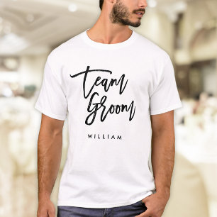 Schicke Trend-Bürste Schwarzes Script Team Groom T-Shirt