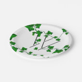 Schicker Efeu Ihre Initiale Pappteller (Schrägansicht)