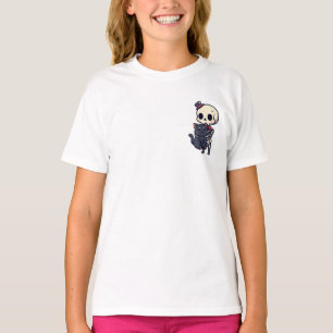 Schicker Skelett, der eine gruselige schwarze Katz T-Shirt