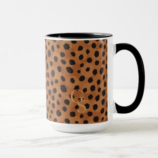 Schickes braunes Cheetah-Print Monogramm Tasse (Rechts)