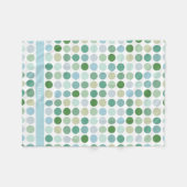 Schickes buntes grünes Tupfenmustermonogramm Fleecedecke (Vorderseite (Horizontal))